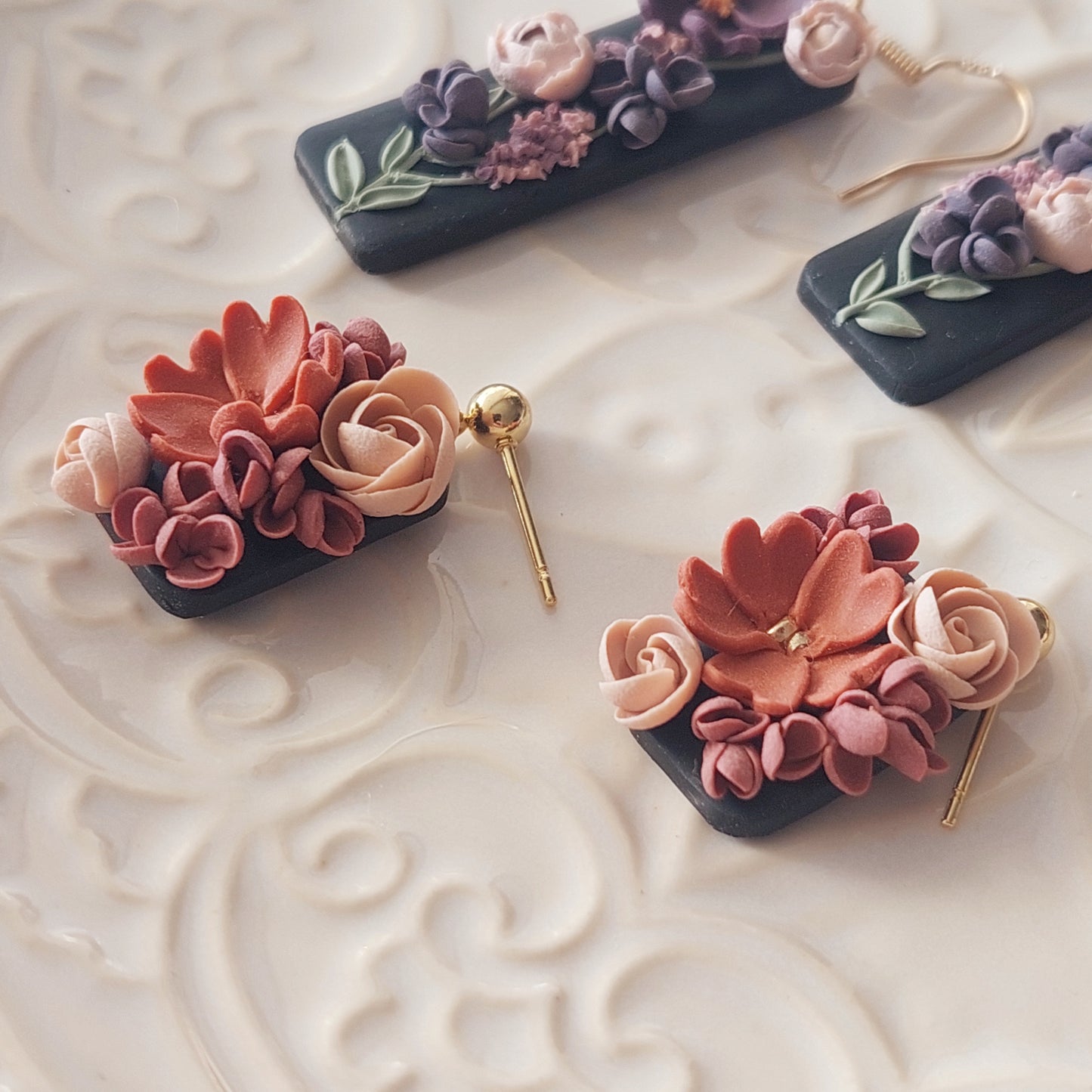 FLORAL EARRINGS MINI - ORANGES