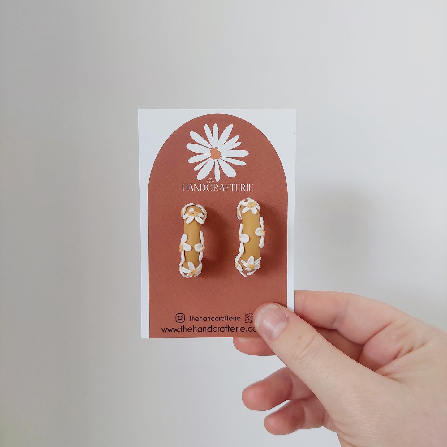 DAISY MINI HOOPS