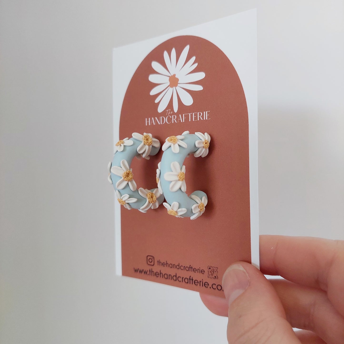 DAISY MINI HOOPS