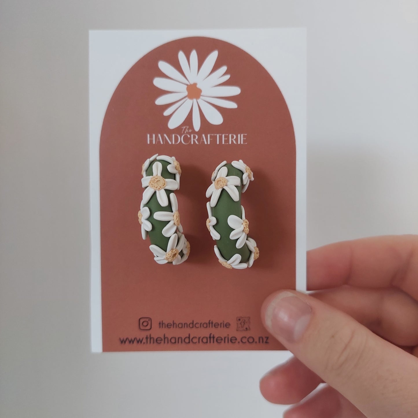 DAISY MINI HOOPS