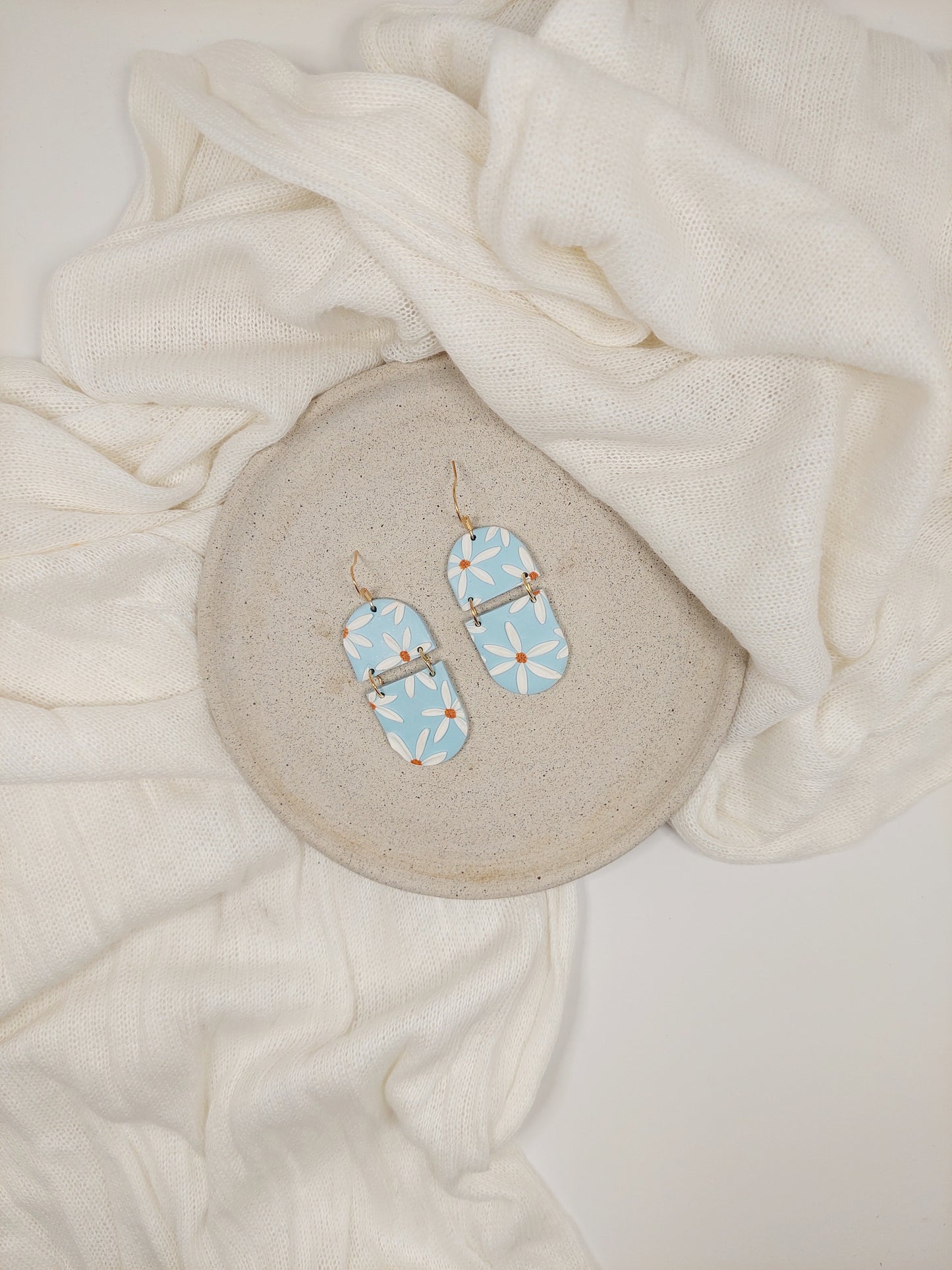 DAISY SPLIT SOLE EARRINGS - SKY