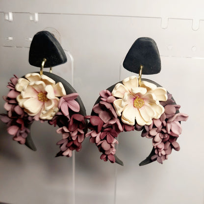 FALLING BLOOMS - LUNAR BLACK