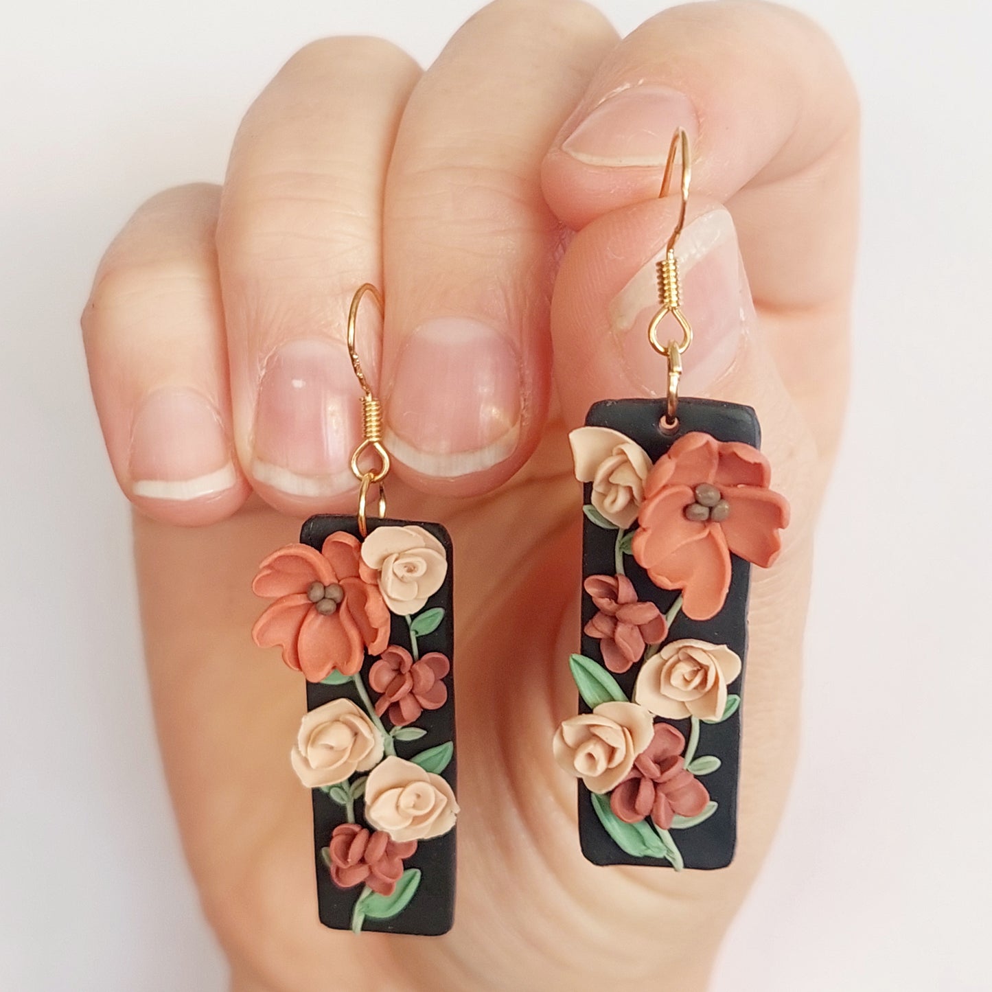 FLORAL EARRINGS - ORANGES