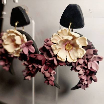 FALLING BLOOMS - LUNAR BLACK