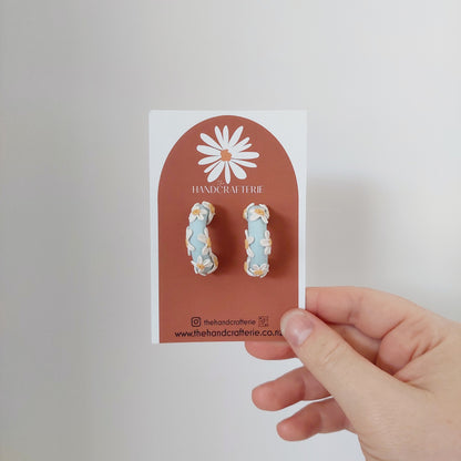 DAISY MINI HOOPS